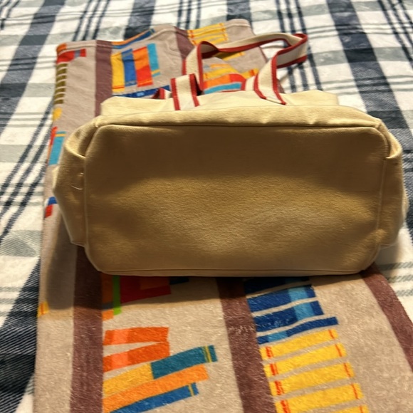 Universal Thread Campus Tote - Picture 3 of 5